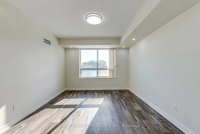 Additional image 27 of 25 Kingsbridge Garden Circ Unit 1127