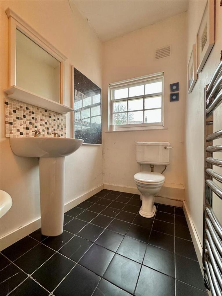 Additional image 31 of The Square, Axbridge