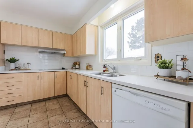 Additional image 9 of 10 Griselda Cres