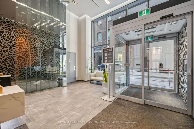 Additional image 23 of 60 Colborne St Unit 2104