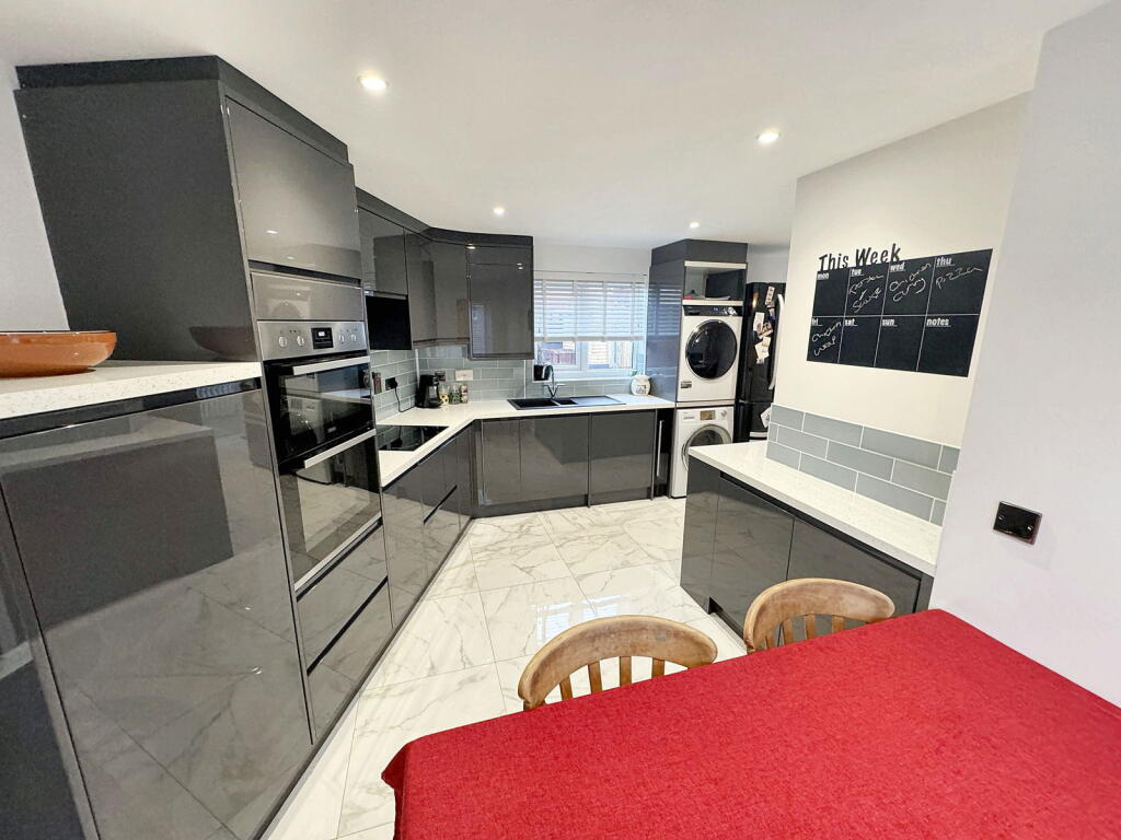 Additional image 12 of Teal Avenue, Soham