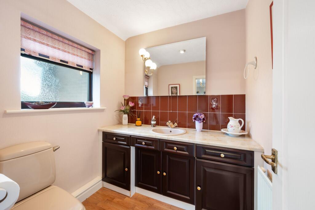 Additional image 19 of The Drays, New Hall Place, Heaton BL1 5 – A Spacious & Adaptable 5-Bed Home in Private Gated Setting