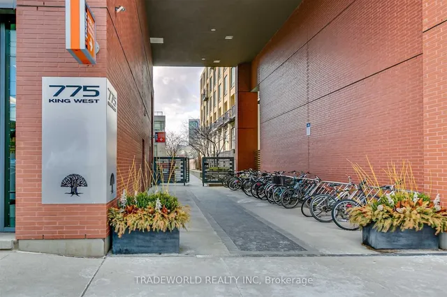 Additional image 3 of 775 King St Unit 502