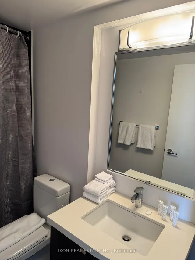 Additional image 10 of 155 Yorkville Ave Unit 1003