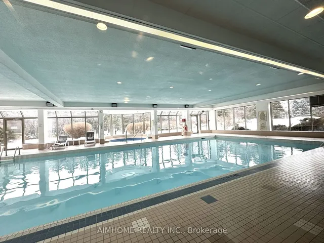 Additional image 30 of 175 Bamburgh Circ Unit 404