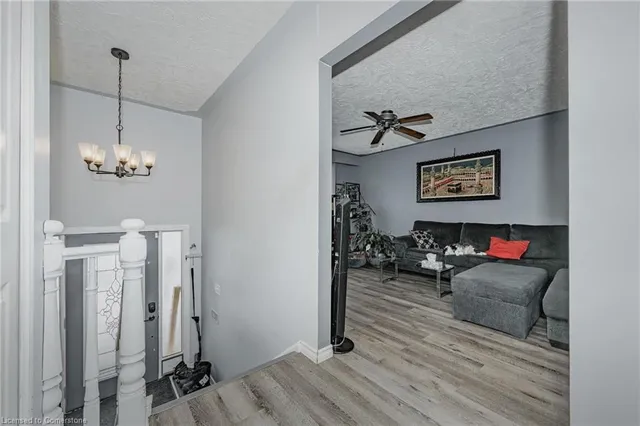 Additional image 6 of 320 Country Hill Dr