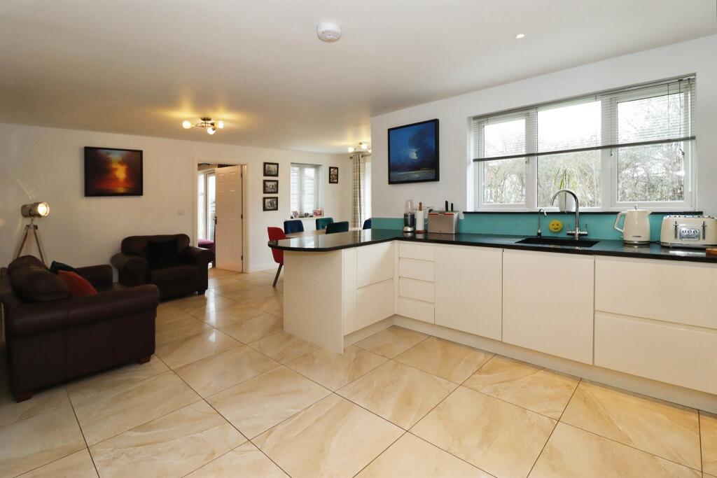 Additional image 15 of The Pines, Mangotsfield, Bristol