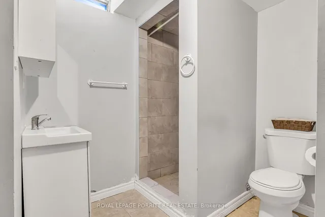 Additional image 30 of 6 Astorville Sq