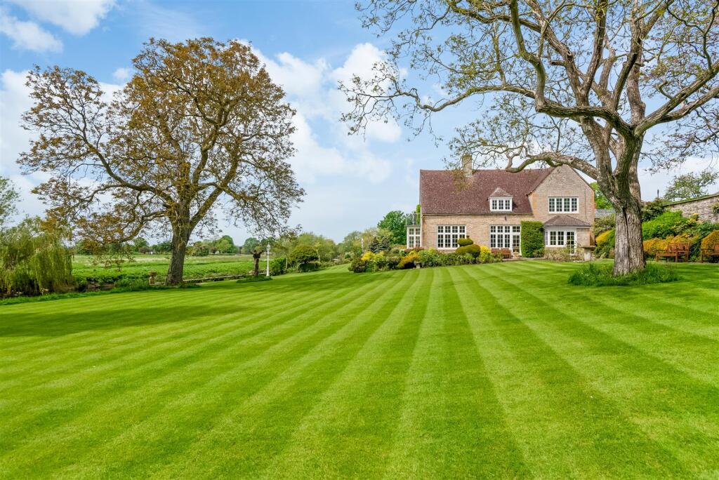 Additional image 22 of Grange Road, Bidford-On-Avon