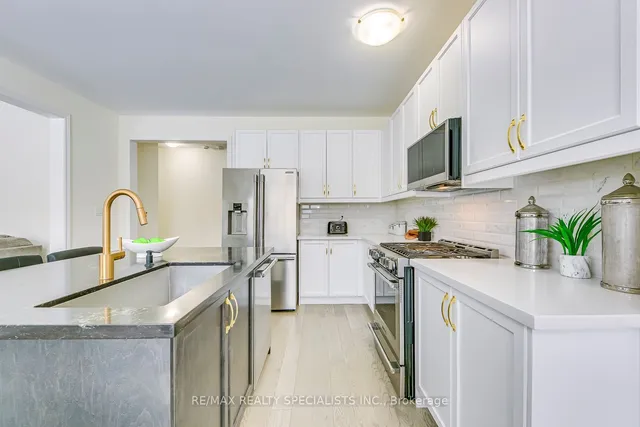 Additional image 10 of 328 Valleyway Dr