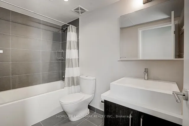 Additional image 35 of 65 St Mary St Unit 3411