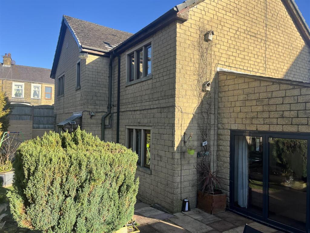 Additional image 8 of Barrowford Road, Colne