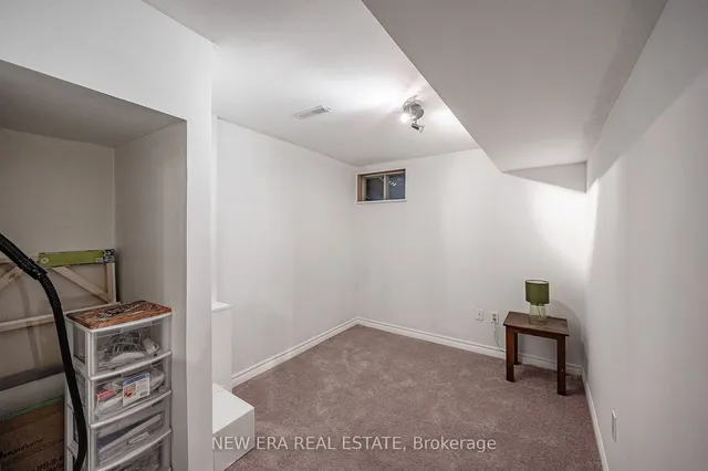 Additional image 15 of 102 Glenashton Dr