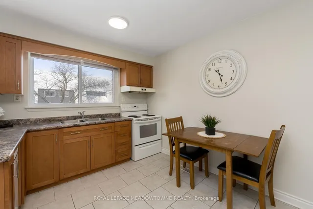 Additional image 16 of 46 Tara Park Cres Unit 46