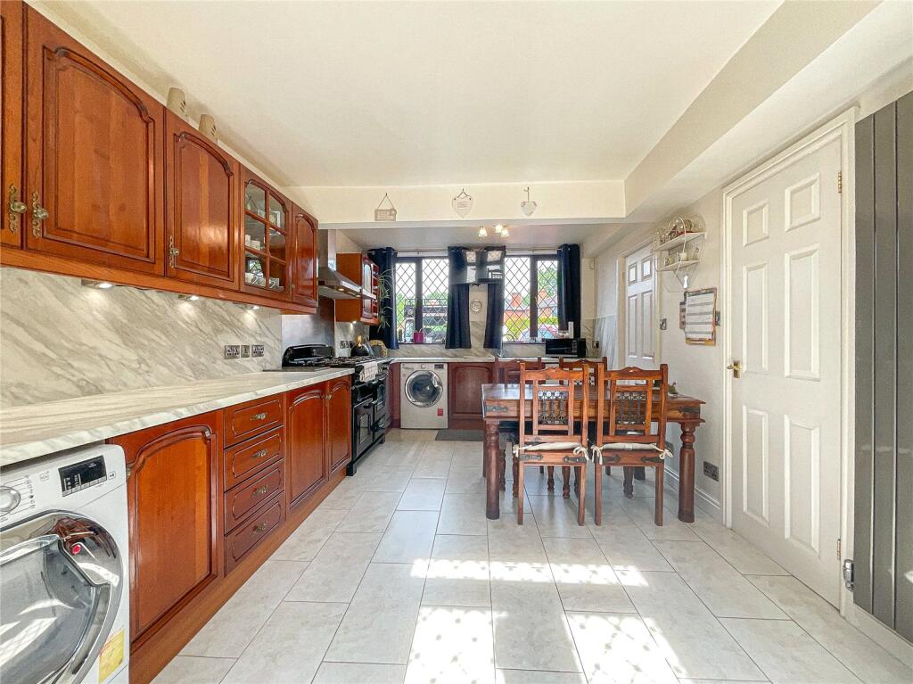 Additional image 9 of Bright Crescent, Tamworth, Staffordshire, B77