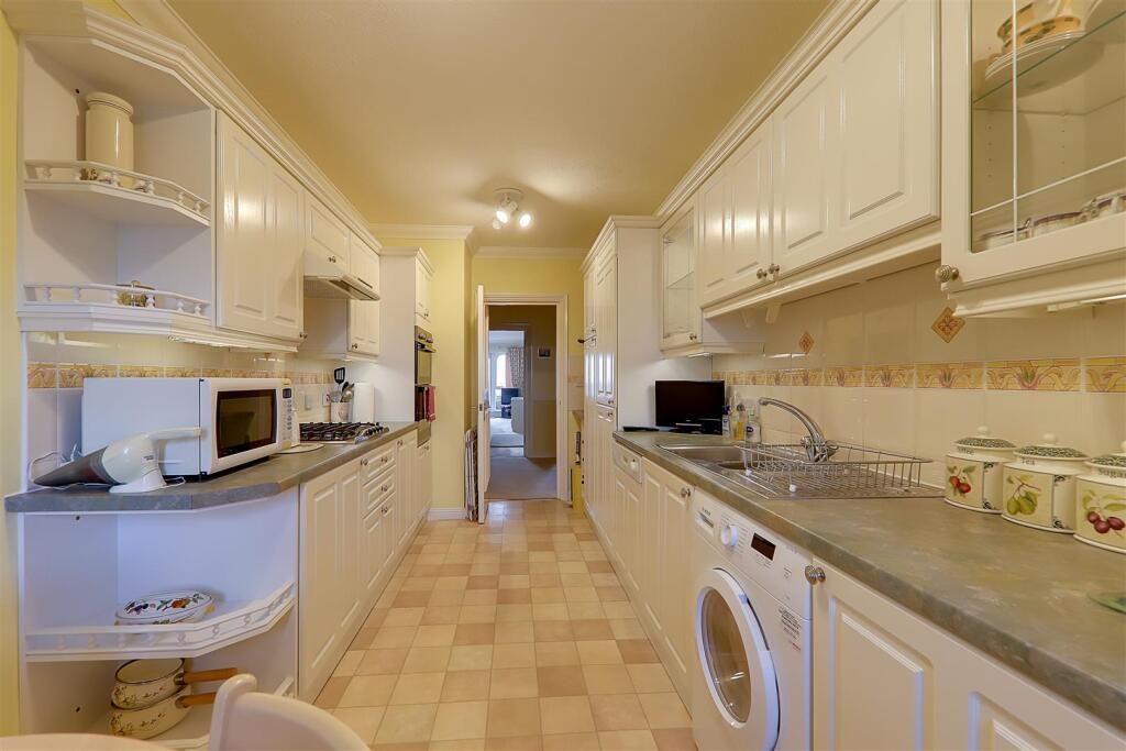 Additional image 10 of Roberts Marine Mansions, West Parade, Worthing