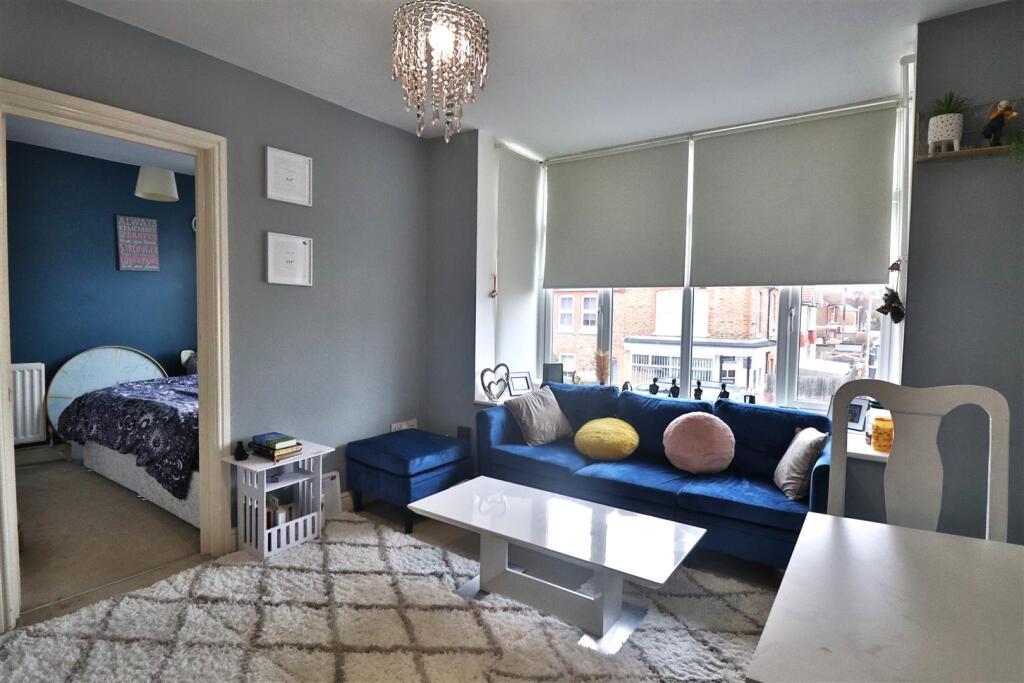 Additional image 3 of 98 Southfield Road, Broadwater, Worthing