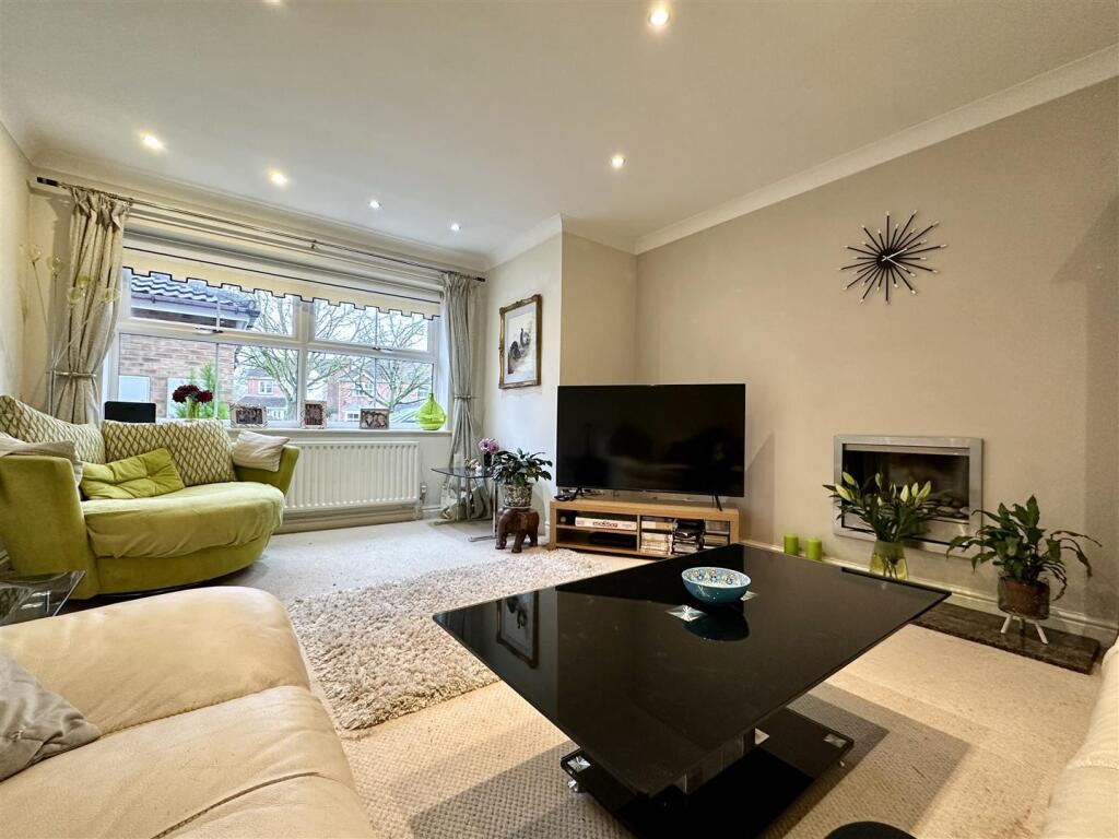 Additional image 32 of Johns Close, Studley