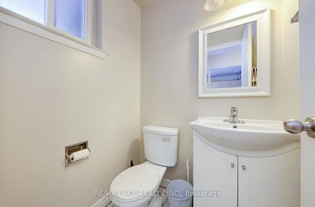 Additional image 5 of 811 Military Tr