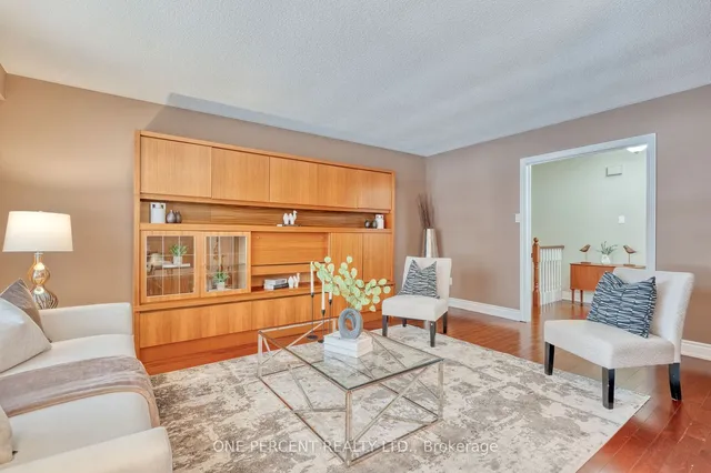 Additional image 11 of 5194 Broughton Cres