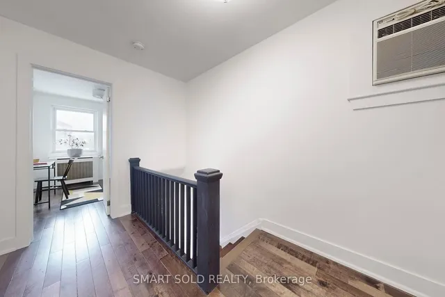 Additional image 23 of 592 Davenport Rd