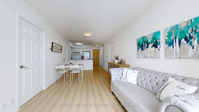 Additional image 11 of 68 Grangeway Ave Unit 2208