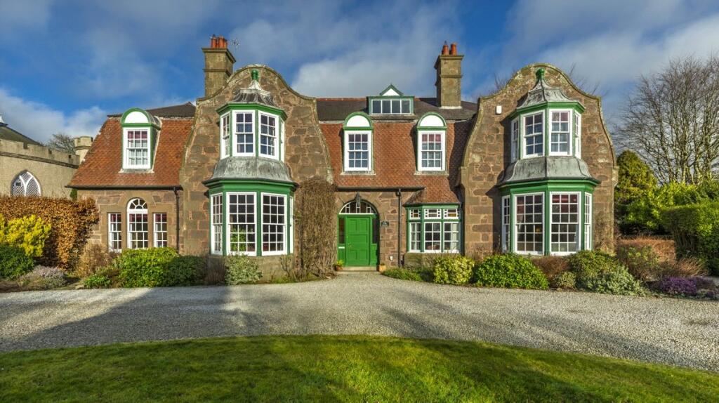 Primary image of The Lilies, 20 Bath Street, Stonehaven, Aberdeenshire, AB39