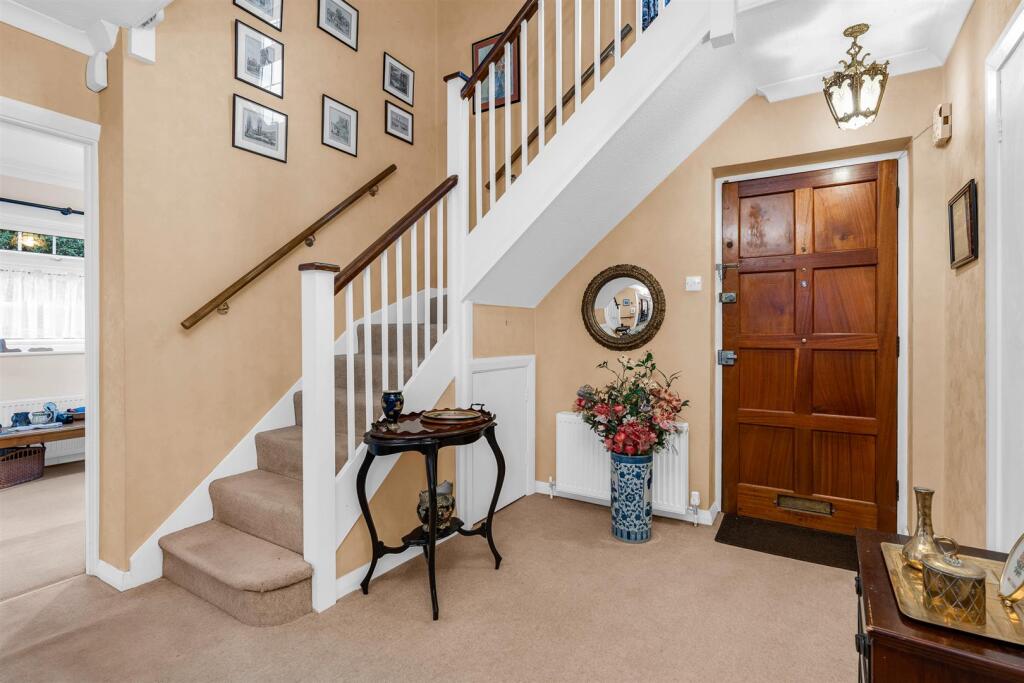 Additional image 16 of New Place, Welwyn