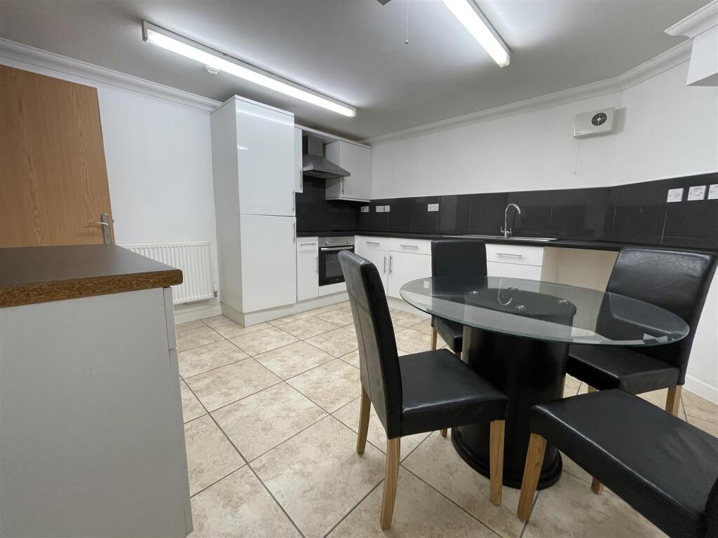 Additional image 7 of Richmond Road, Cardiff