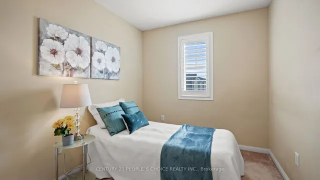 Additional image 15 of 897 Willingdon Cres