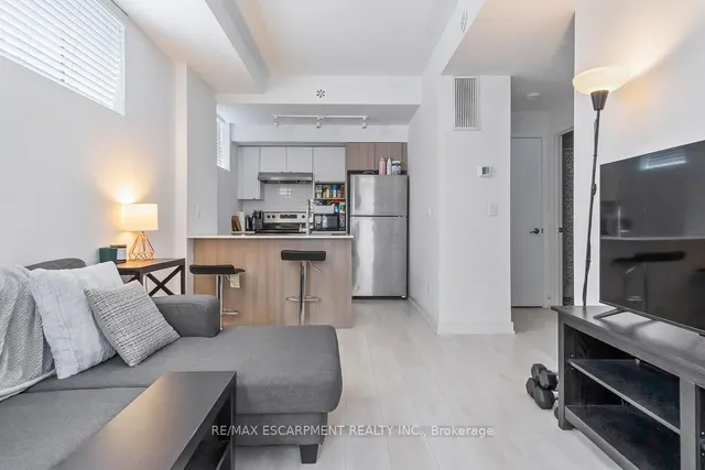 Additional image 2 of 1133 Cooke Blvd Unit 817