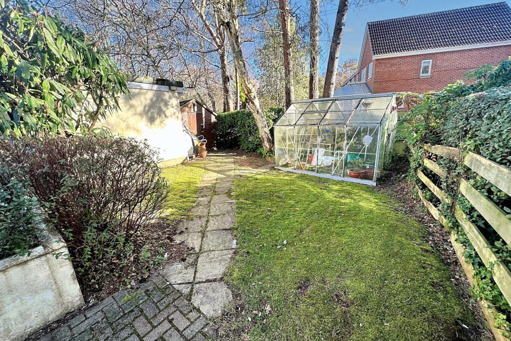 Additional image 18 of Verwood