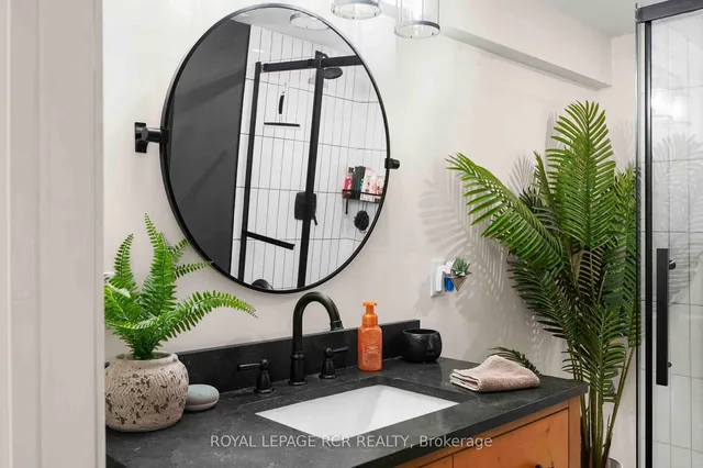 Additional image 40 of 32-46 Dearbourne Blvd