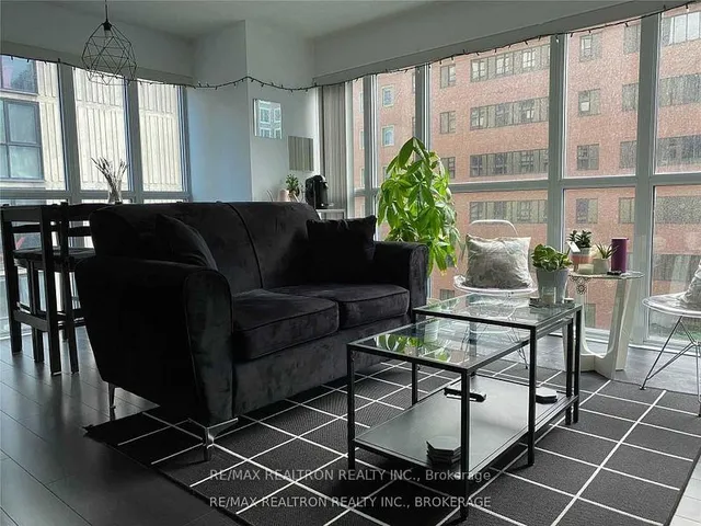 Additional image 3 of 28 Ted Rogers Way Unit 711