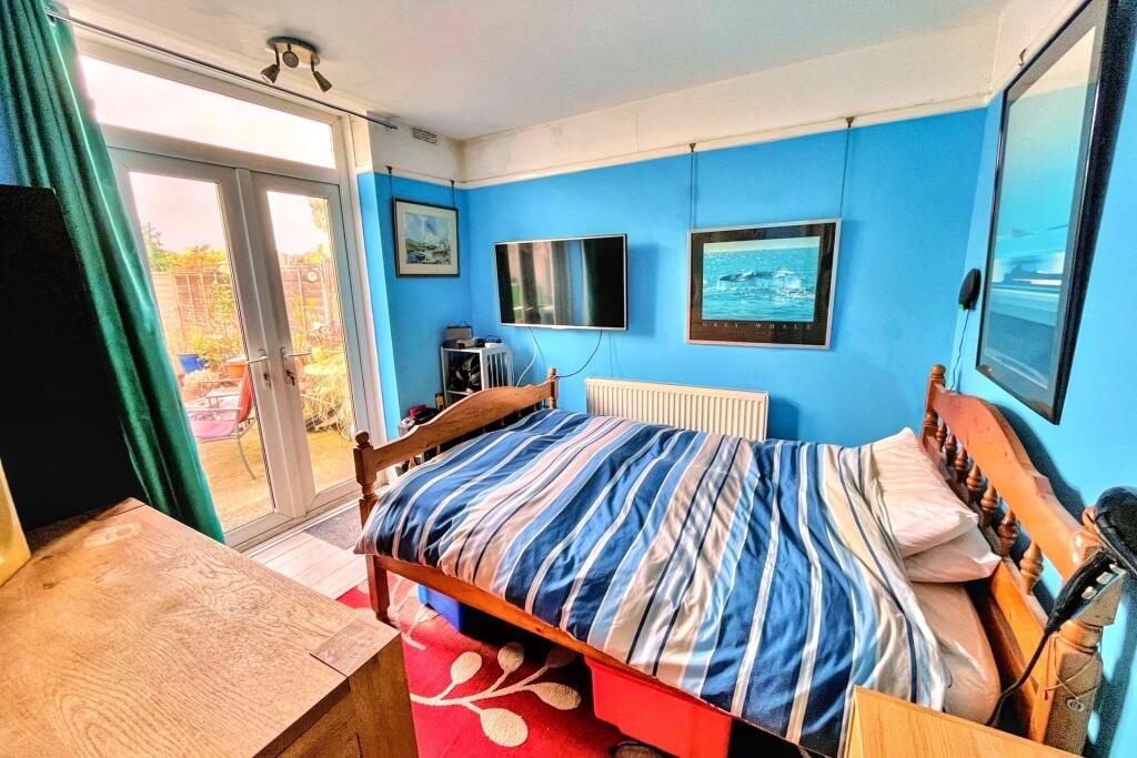 Additional image 11 of Boscombe East