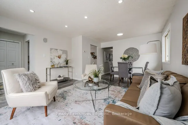 Additional image 9 of 28 Summerhill Cres