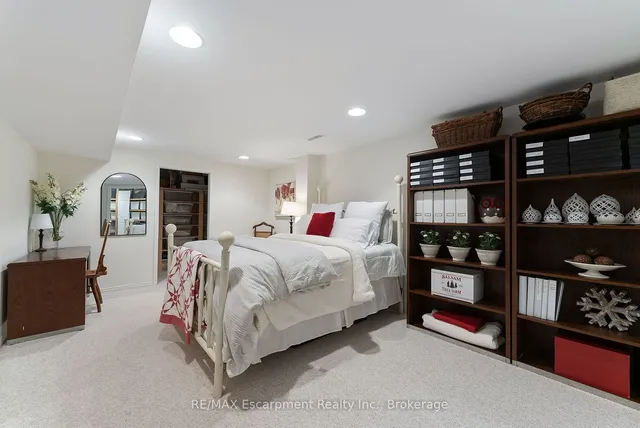 Additional image 31 of 1396 Golden Meadow Tr