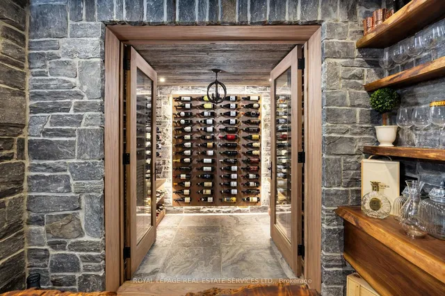 Additional image 30 of 212 Pine Cove Rd