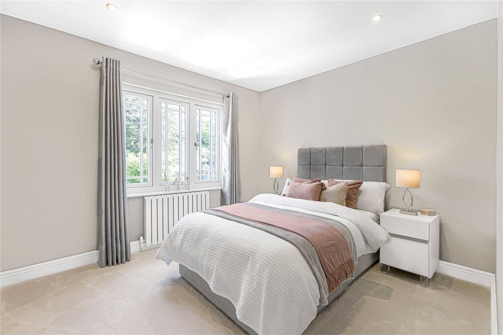 Additional image 14 of Pine Grove, Brookmans Park, Herts, AL9