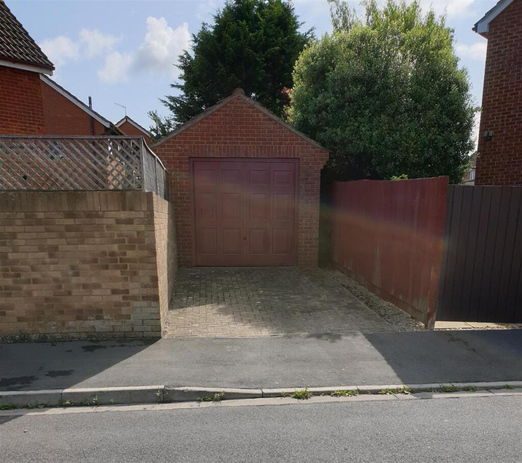 Additional image 16 of Evercreech Road, Bristol