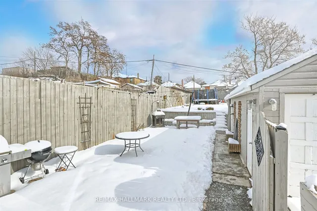 Additional image 39 of 471 Gilbert Ave