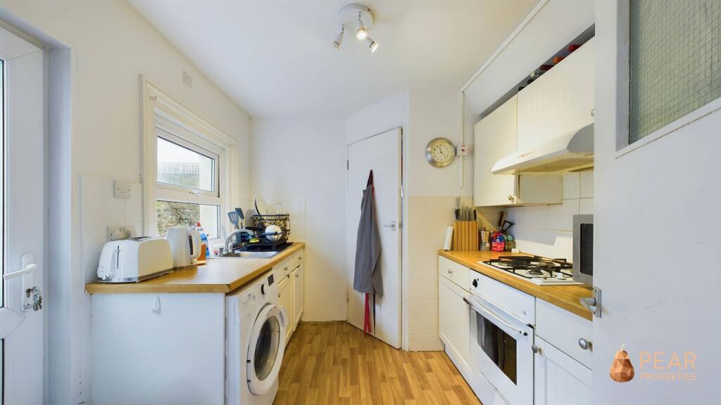 Additional image 4 of Hertford Road, Worthing, BN11