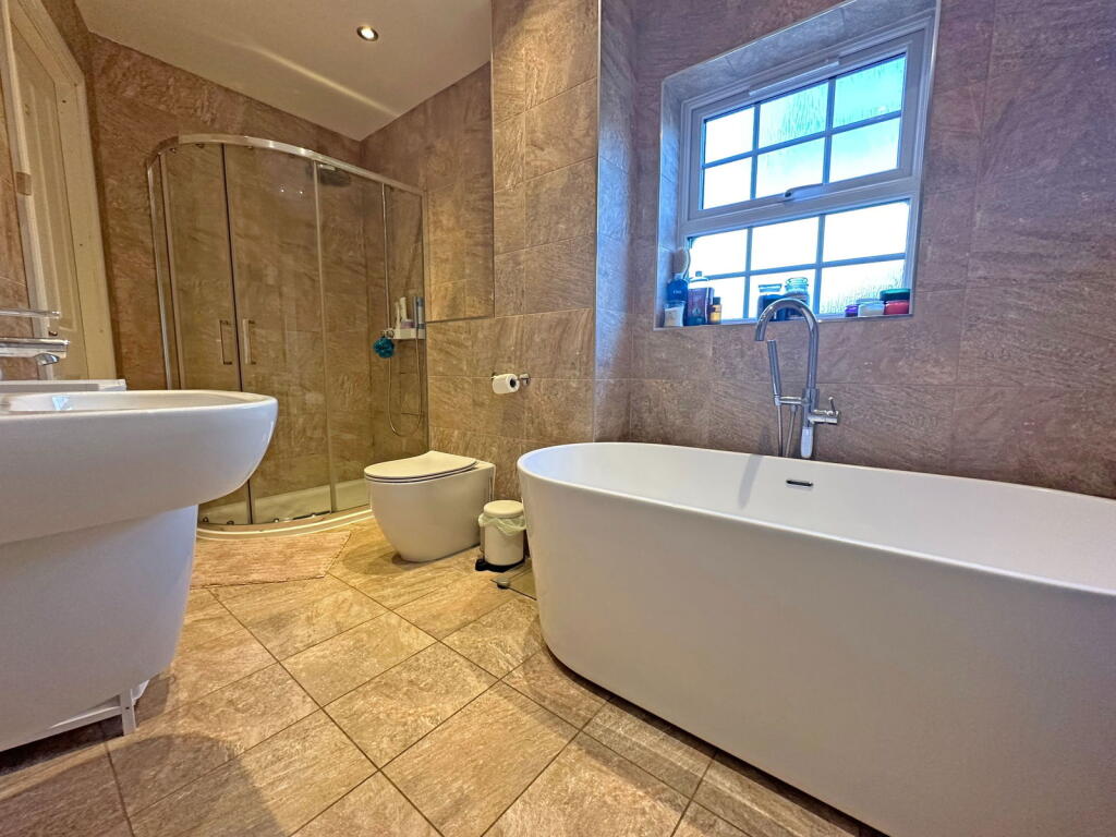 Additional image 9 of Spindle Lane, Dickens Heath, Shirley, B90 1RP