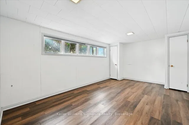 Additional image 21 of 2126 Parkway Dr