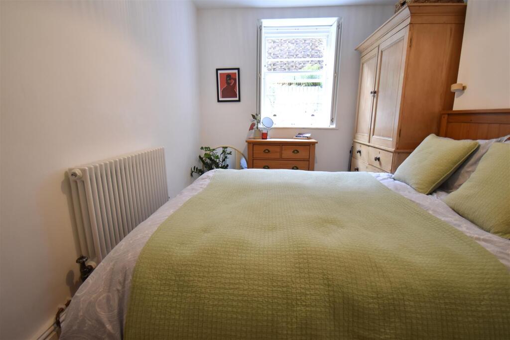 Additional image 9 of Superb Garden Apartment Beaconsfield Road, Clifton, Bristol