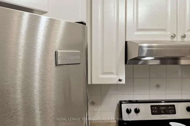 Additional image 23 of 18 Pemberton Ave Unit PH00