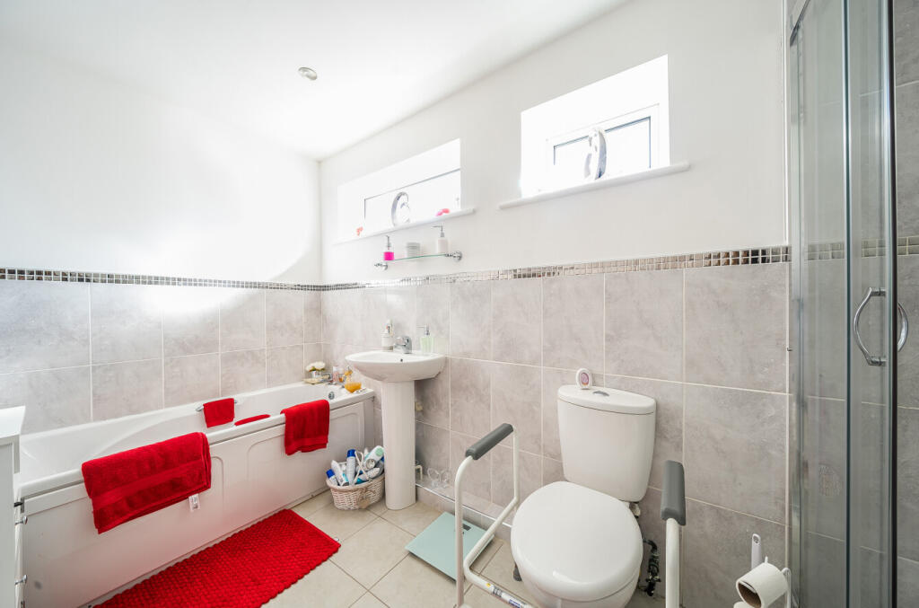 Additional image 17 of The Ridings, Saughall, Chester