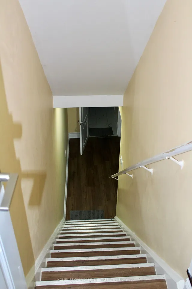 Additional image 21 of 401 Veterans Dr