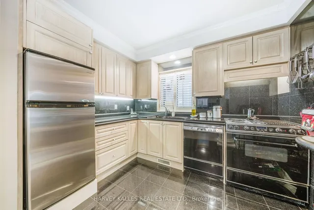 Additional image 9 of 46 CLARENDON Ave