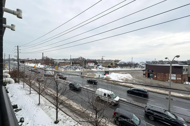 Additional image 31 of 3560 St Clair Ave Unit 316